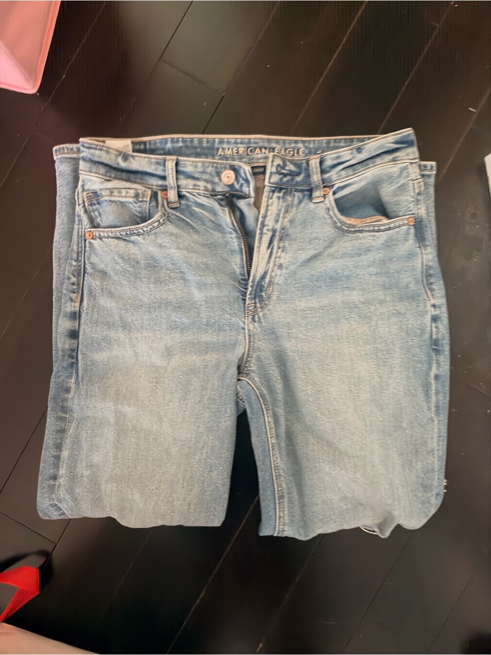American Eagle Outfitters Light Wash Men’s Relaxed Jeans